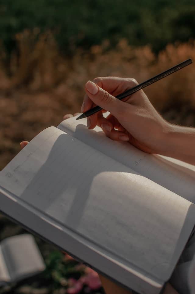 Benefits-of-journaling-for-your-mental-health
